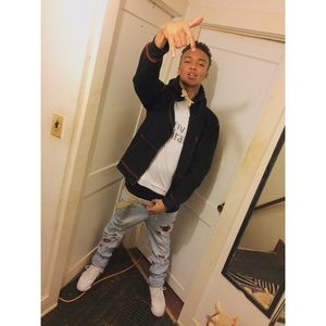 Meet your Posher, Devon